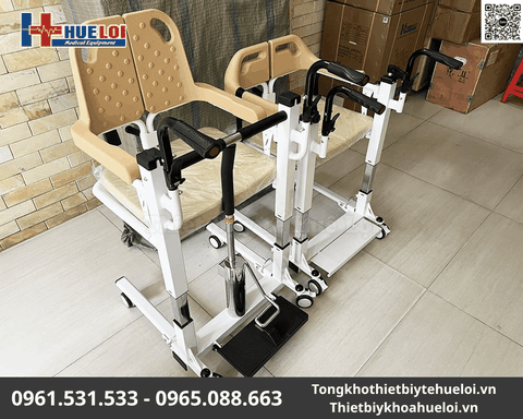 Xe lăn đa năng ghép hai cánh nâng hạ tiện lợi