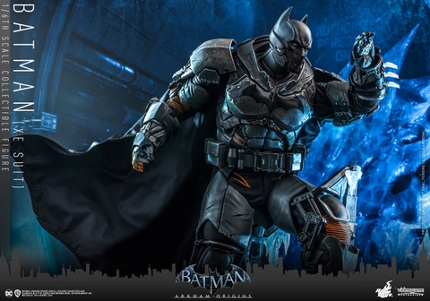 [Video Game Masterpiece] (Batman: Arkham Origins) 1/6 Scale Figure Batman (XE Suit Version) [With Bonus Accessory]