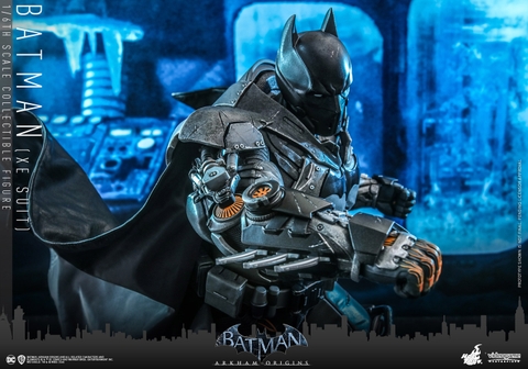 [Video Game Masterpiece] (Batman: Arkham Origins) 1/6 Scale Figure Batman (XE Suit Version) [With Bonus Accessory]