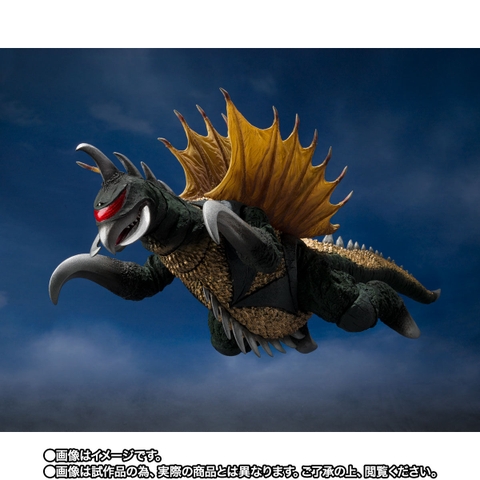 S.H.MonsterArts Gigan (1972)