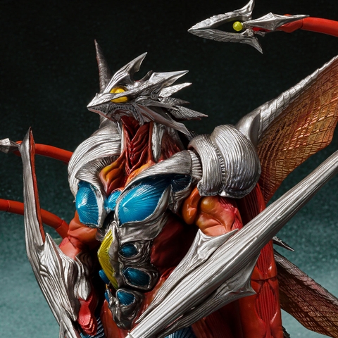 S.H.MonsterArts Iris