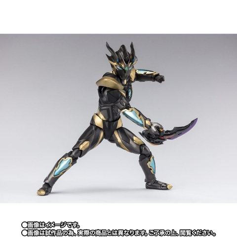 S.H.Figuarts Ultraman Z Deathcium Rise Claw