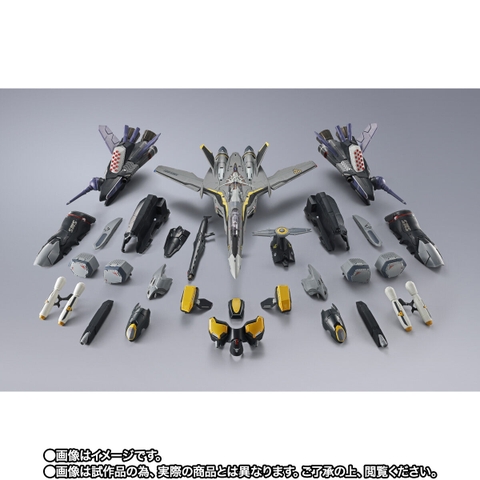 DX CHOGOKIN VF-25S Armored Messiah Valkyrie (Ozma Lee Use) Revival Ver.