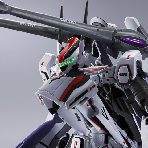 DX CHOGOKIN VF-25F Tornado Messiah Valkyrie (Alto Saotome Use) Revival Ver.