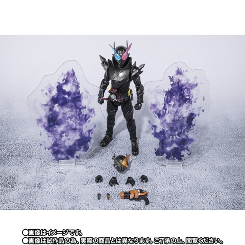 S.H.Figuarts Kamen Rider Build Rabbit Tank Hazard Form Heisei Generations Edition