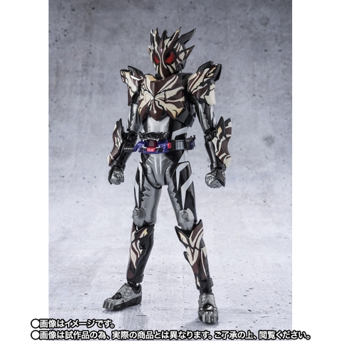 S.H.Figuarts Kamen Rider Bitter Gavv Marble Breacookie Form