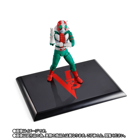 S.H.Figuarts (SHINKOCCHOU SEIHOU) Kamen Rider V3 Legendary Showa Rider Edition