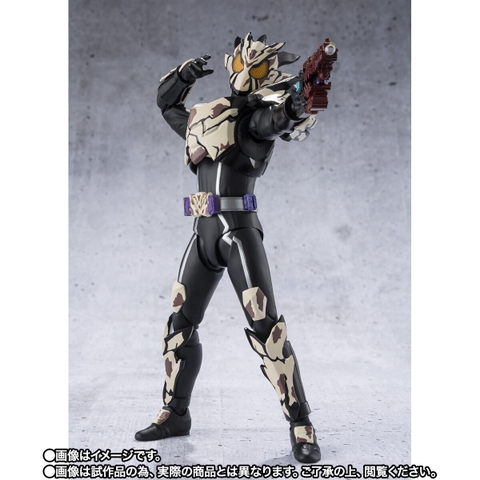 S.H.Figuarts Kamen Rider Bake Breacookie Form