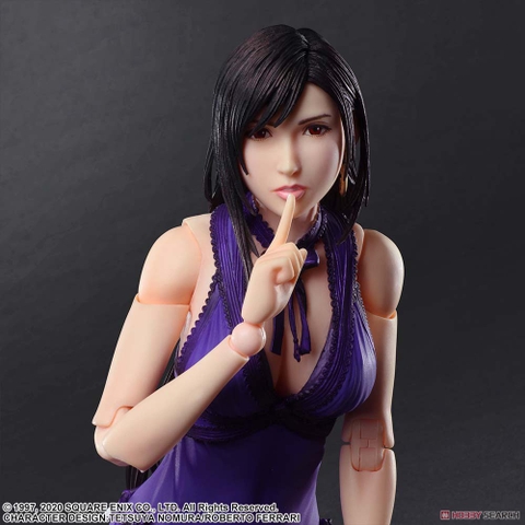 PLAY ARTS KAI Final Fantasy VII Remake Tifa Lockhart -Dress Ver.-
