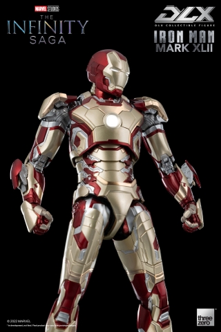 Marvel Studios: The Infinity Saga DLX Iron Man Mark 42