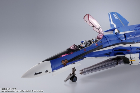 DX CHOGOKIN VF-25G Super Messiah Valkyrie (Michael Blanc Use) Revival Ver.