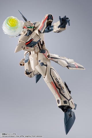 DX CHOGOKIN YF-19 Excalibur (Isamu Alva Dyson Use)