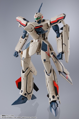 DX CHOGOKIN YF-19 Excalibur (Isamu Alva Dyson Use)