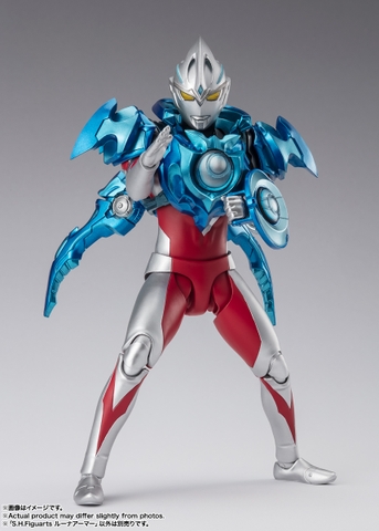 S.H.Figuarts Luna Armor