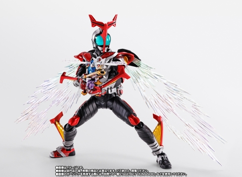 S.H.Figuarts (SHINKOCCHOU SEIHOU) Kamen Rider Kabuto Hyper Form 10th Anniversary Ver.