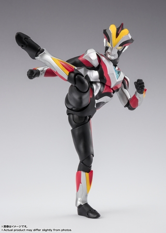 S.H.Figuarts Ultraman Victory (Ultraman New Generation Stars Ver.)