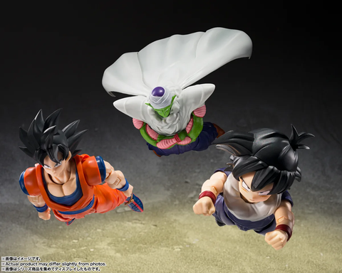 [Pre-order] S.H.Figuarts Son Gohan <Z Fighters> (First Release Limited <Z Fighters> Group Base Ver.A Included)