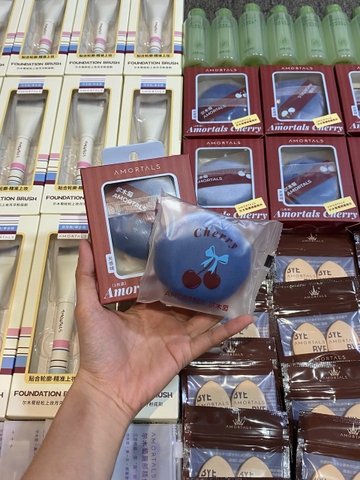 Bông phấn phủ phiên bản Anh Đào Amortals Cherry Loose Powder Puff (1 miếng/hộp)
