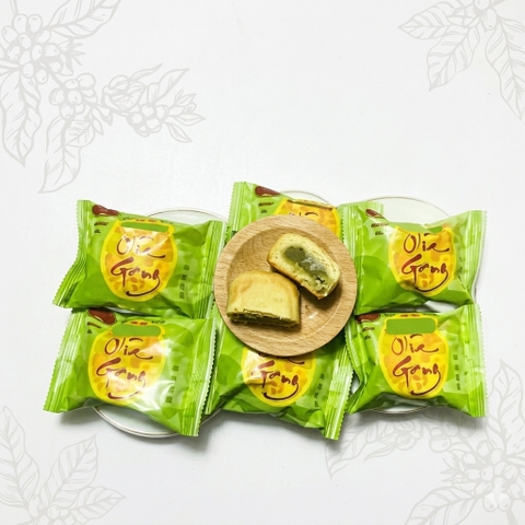 Taiwanese Pineapple Cake