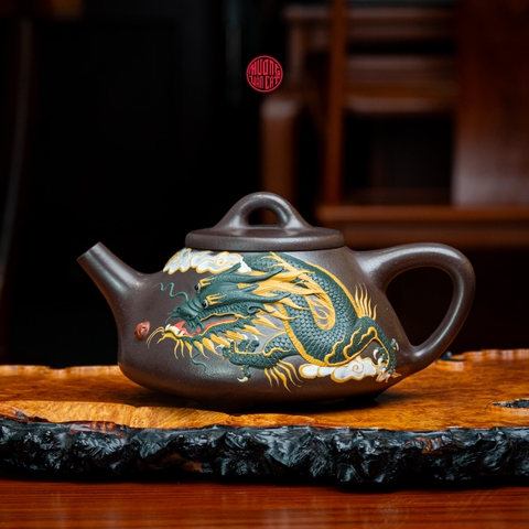 ẤM TRÀ TỬ SA NGUYÊN KHOÁNG DÁNG THẠCH BIỀU ĐẮP NỔI THANH LONG (280ml)