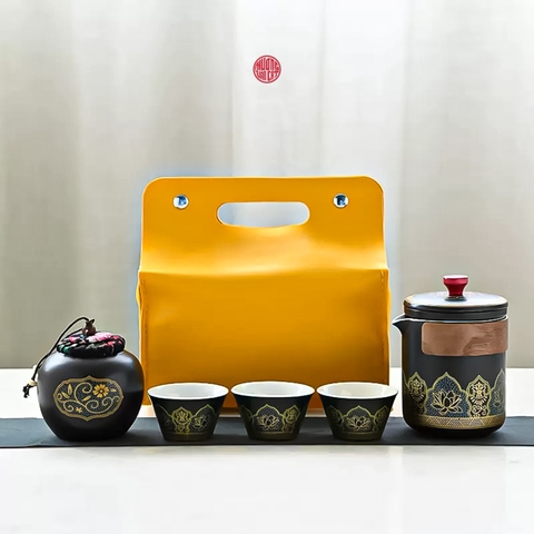 QUÀ TẶNG BỘ ẤM TRÀ DU LỊCH  ( Túi vàng )