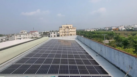 Lắp Điện Mặt Trời Cho Doanh Nghiệp Hệ 200KWP tại Toyota Cần Thơ