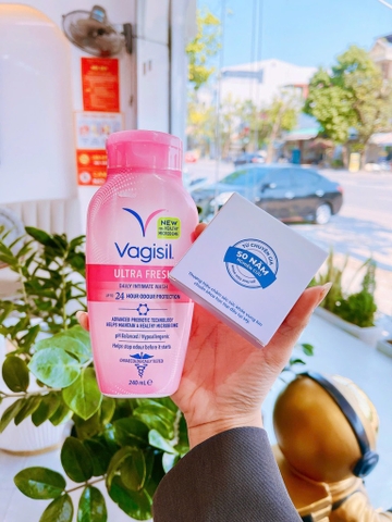 DUNG DỊCH VỆ SINH VAGISIL ULTRA FRESH INTIMATE HỒNG ( CTY - VAT )