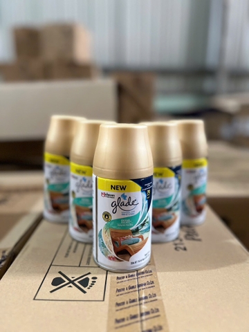 Chai xịt tự động GLADE - h.bien p.bong 175g