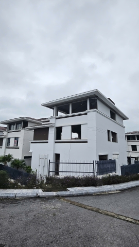 Ông Đinh Văn Hướng- Dự Án FLC, P. Hạ Long, T. Quảng Ninh