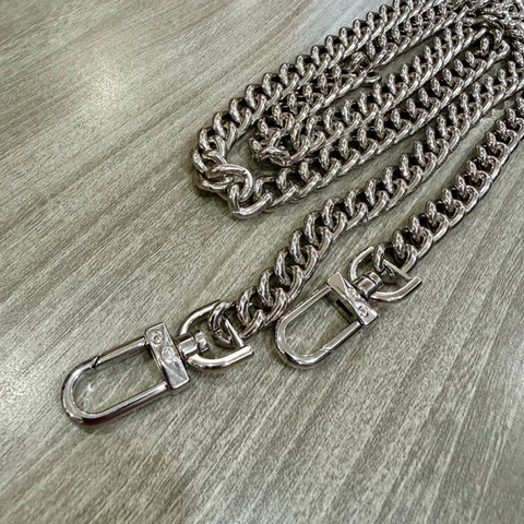 PK túi: dây xích màu bạc dài 1.1m (hàng đẹp) (26171)