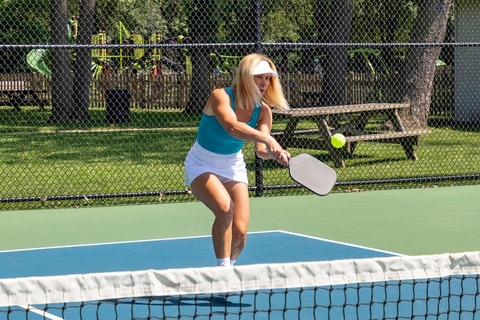 Những kỹ thuật đánh bóng pickleball giúp làm chủ trận đấu