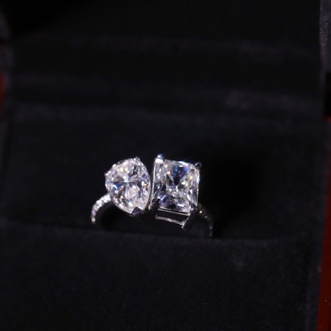 Nhẫn Hai Viên Chủ - Toi Ét Moi Ring FULL MOISSANITE - SRE401