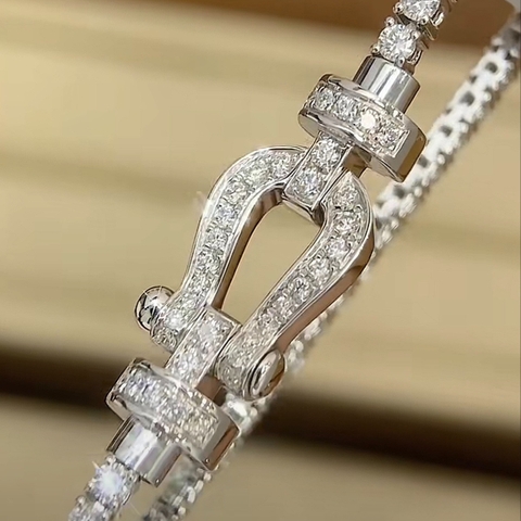 Lắc Tay Móng Ngựa FULL MOISSANITE - BIỂU TƯỢNG MAY MẮN VÀ ĐẲNG CẤP - SBE035