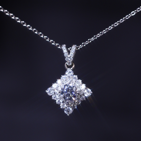 Mặt Dây chuyền Mặt Thoi Viên chủ 5.4li FULL MOISSANITE - Không kèm dây Spe021