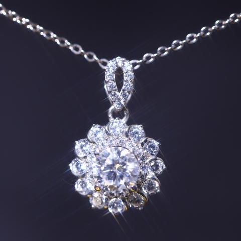 Mặt Dây HALO Tròn Viên Chủ 6.3li FULL MOISSANITE - SPE061V1
