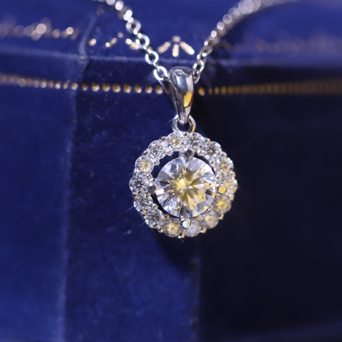 Mặt Dây HALO Tròn FULL MOISSANITE Viên Chủ 6Li - SPE211