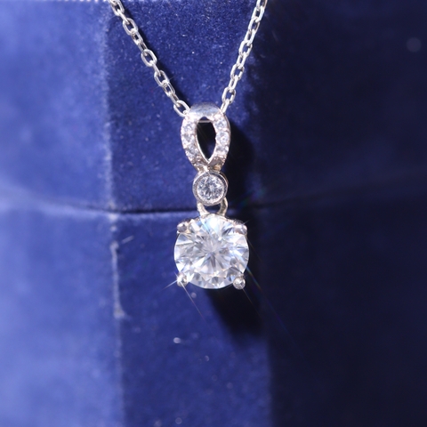 Mặt Dây Dolitaire FULL MOISSANITE Viên Chủ 6.5Li -  SPE212