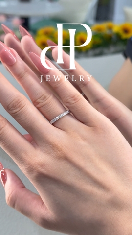 Nhẫn FULL MOISSANITE 1.2li, nhỏ gọn tinh tế nhưng vẫn sang trọng và lấp lánh, SRI001