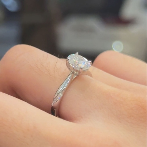 HPJ Ánh Ngọc – Viên chủ OVAL 6*8 thiết kế tối giản FULL MOISSANITE - SRE316