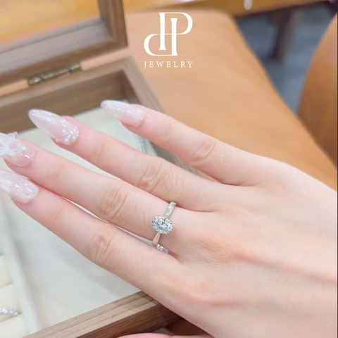 HPJ Ánh Ngọc – Viên chủ OVAL 6*8 thiết kế tối giản FULL MOISSANITE - SRE316