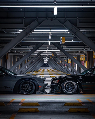 So sánh Mini GT vs Hot Wheels Premium – Nên mua loại nào?