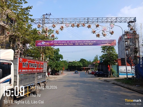 SẢN XUẤT & TREO LẮP BĂNG RÔN, CỜ PHƯỚN, PHÔNG SÂN KHẤU