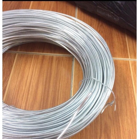 dây kẽm bọc nhựa ( 5 mét)
