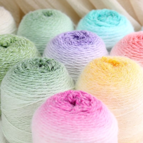 Len lông vũ loang màu (không mác) cuộn 200g