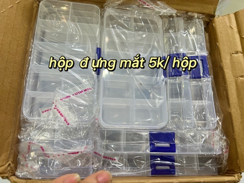 HỘP NHỰA