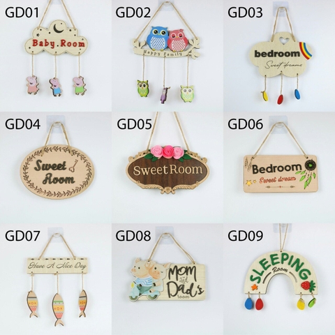 Bảng gỗ treo có nội dung