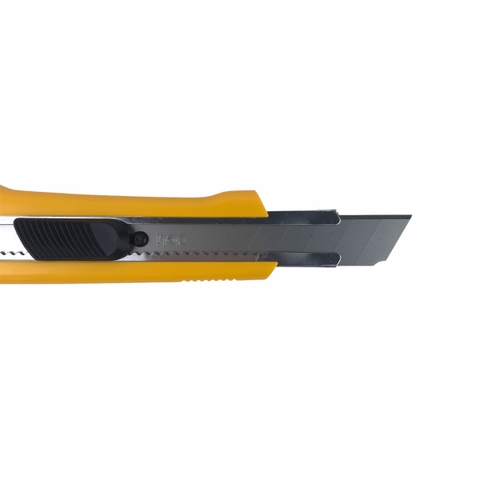 Dao rọc giấy Deli 2042 18mm (12/144)
