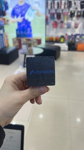 TẨY MẶT VỢT KAIWIN