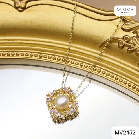 MV2452 - Dây chuyền mặt đá vuông mix trai trắng