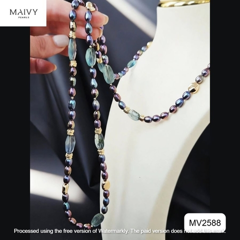 MV2588 - Dây chuyền ngọc trai gạo màu lông công mix đá thạch anh xanh dài 90cm
